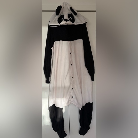 ✨Host pick✨Spirit Black and White Panda Hooded Jumpsuit size up to 44 - Picture 6 of 6